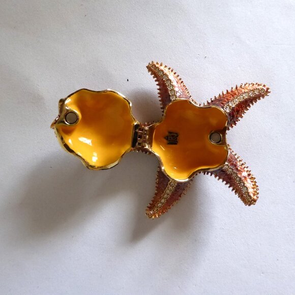 KINGSPOINT DESIGNS ENAMELED BEJEWELED STARFISH TRINKET BOX & NECKLACE (NEW BOX) - Picture 5 of 16